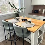 Huoneisto Tullikatu Two-bedroom