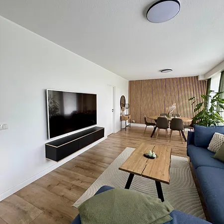 Huoneisto Tullikatu Two-bedroom *